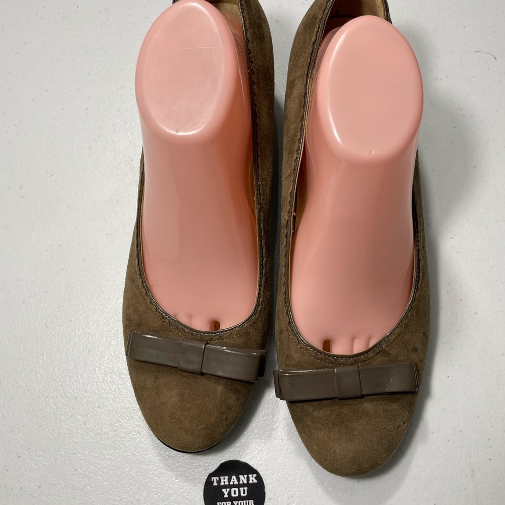 Softspots Brown Flats with Bow Detail Size 11M SB-AL